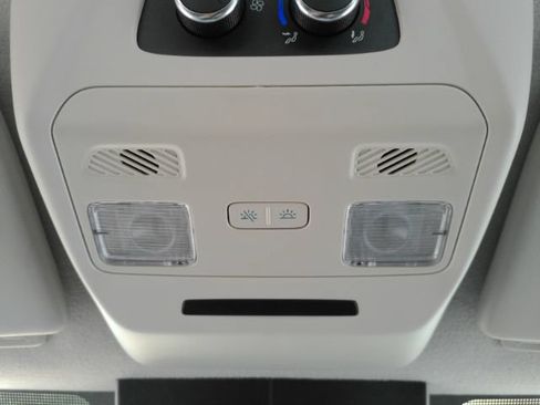 Used 2025 Ford Transit 350 XLT RWD image 43