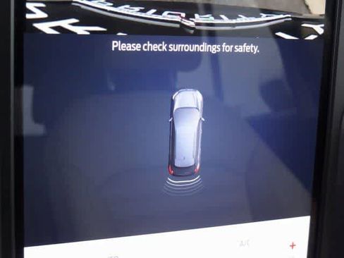 Used 2022 Ford Edge SEL image 29