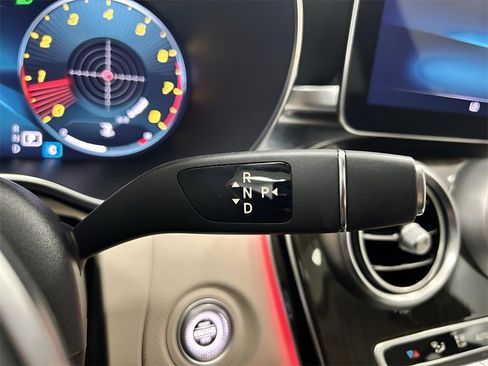 Used 2021 Mercedes-Benz C 300 4MATIC Sedan w/ Premium Package image 15