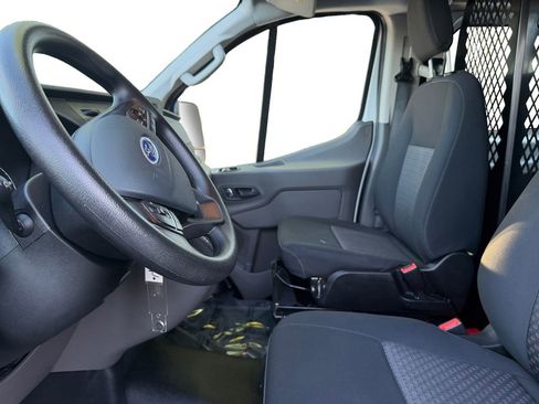 Used 2024 Ford Transit 250 Low Roof AWD w/ Exterior Upgrade Package image 9
