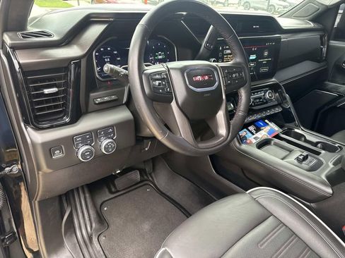 Used 2025 GMC Sierra 2500 AT4X AWD/4WD image 22