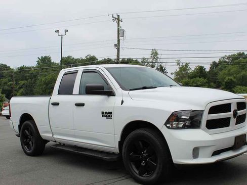 Used 2019 RAM 1500 Express w/ Express Value Package image 2
