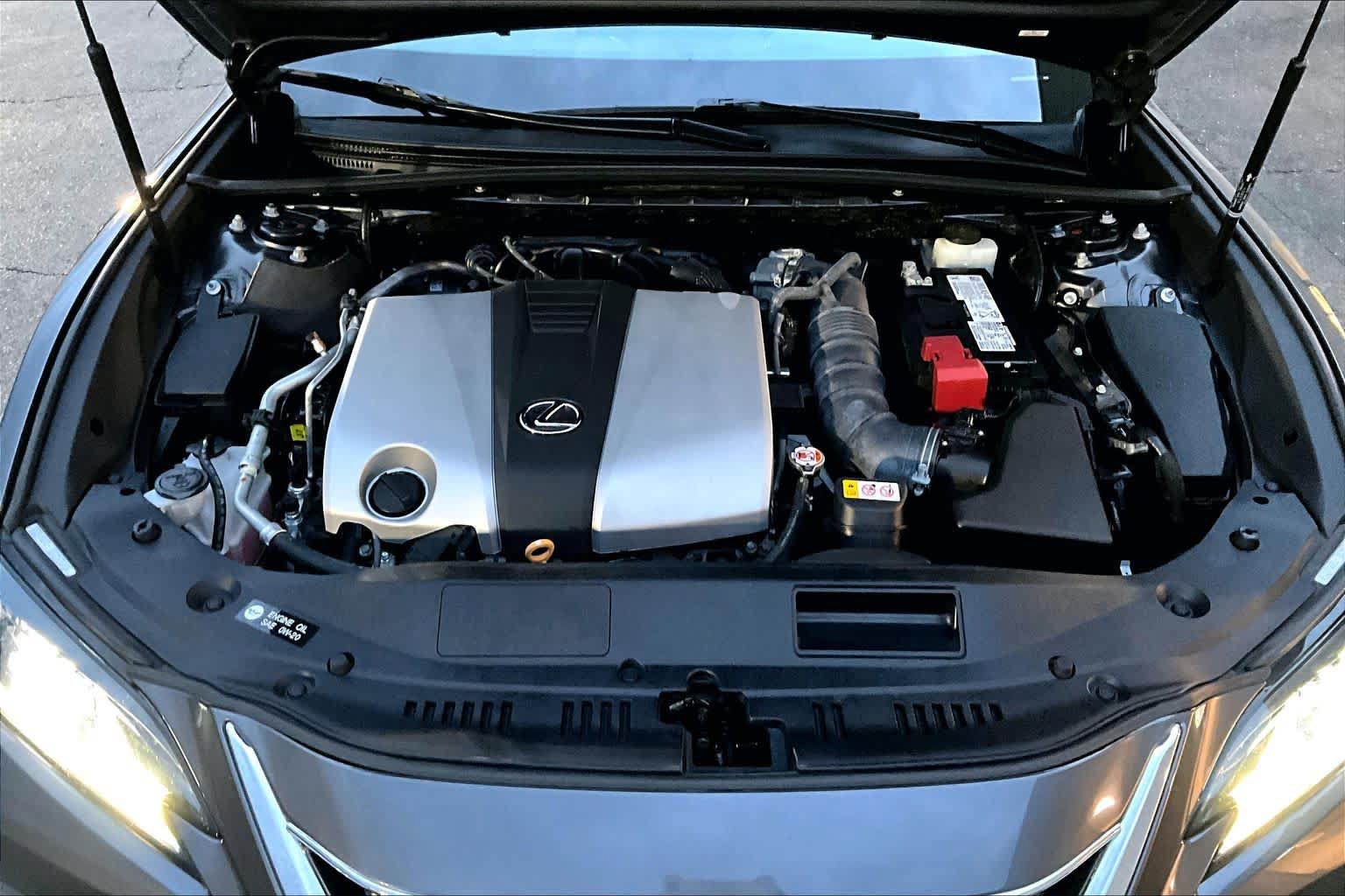 Used 2024 Lexus ES 350 w/ Premium Package FWD image 30