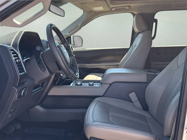 Used 2021 Ford Expedition Limited AWD/4WD image 17