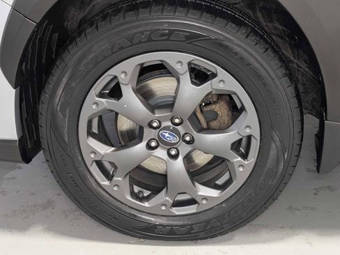 Used 2021 Subaru Crosstrek 2.5i Sport w/ Moonroof Package image 3