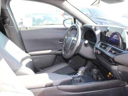 Certified 2025 Lexus UX 300h FWD image 5