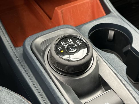 Certified 2023 Ford Maverick XLT image 25