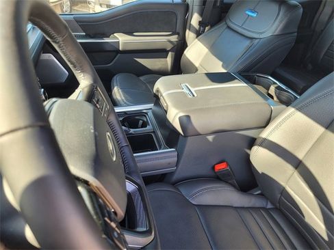 New 2025 Ford F350 Platinum w/ Tremor Off-Road Package image 17