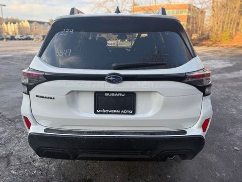 New 2025 Subaru Forester Limited image 9