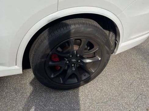 Used 2023 Dodge Durango R/T w/ Tow 'N Go Package AWD/4WD image 14