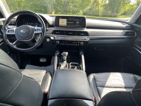 Used 2020 Kia Telluride SX w/ SX Prestige Package image 12