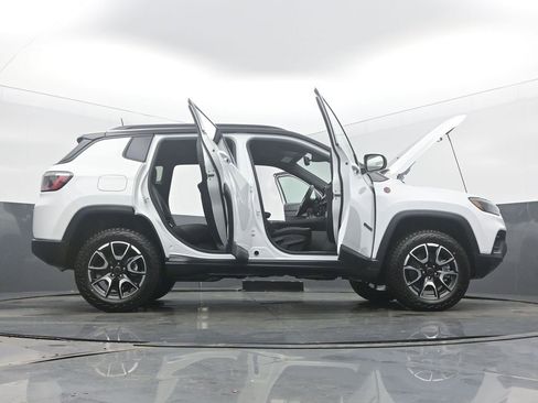 New 2026 Jeep Compass Trailhawk image 61