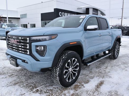 New 2026 GMC Canyon Denali image 3