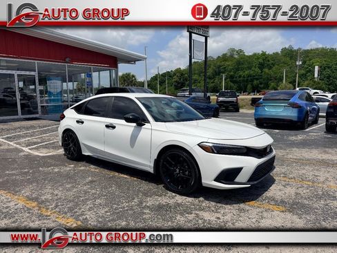 Used 2023 Honda Civic Sport image 1