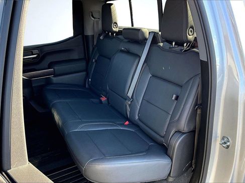 Used 2022 GMC Sierra 1500 SLT w/ SLT Premium Package image 27