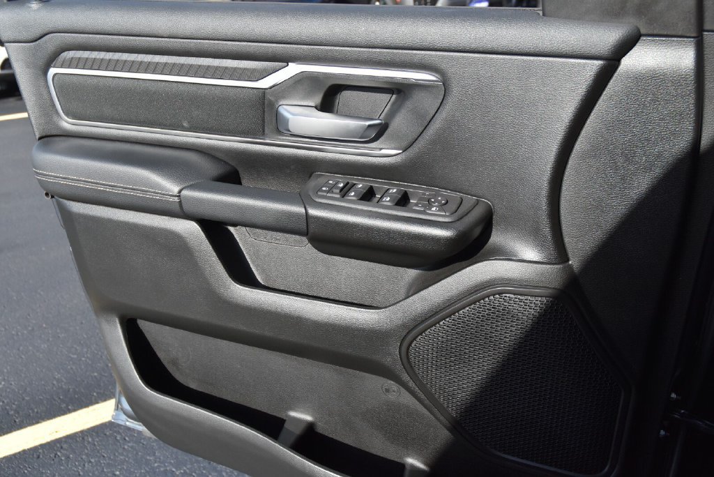 New 2026 RAM 1500 Big Horn AWD/4WD image 29