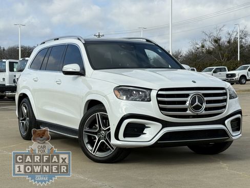 Used 2025 Mercedes-Benz GLS 450 4MATIC image 2