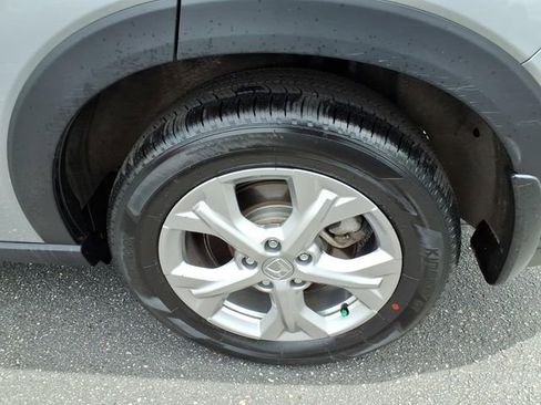 Certified 2025 Honda HR-V LX image 11