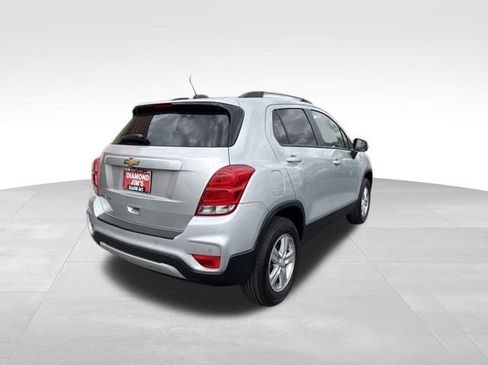 Used 2022 Chevrolet Trax LT w/ Driver Confidence Package AWD/4WD image 6