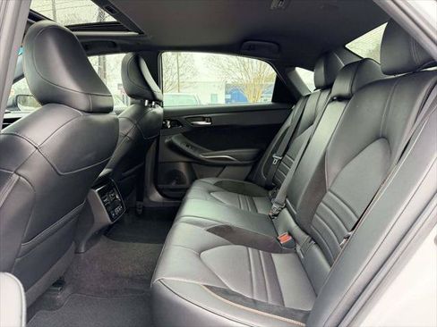 Certified 2019 Toyota Avalon Touring w/ Advanced Safety Package FWD image 16