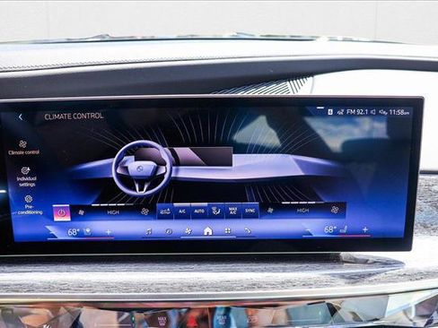 New 2025 BMW 760i xDrive image 18