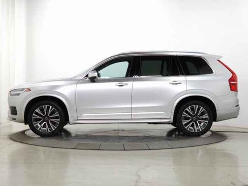 Used 2020 Volvo XC90 T6 Momentum w/ Protection Package Premier image 4