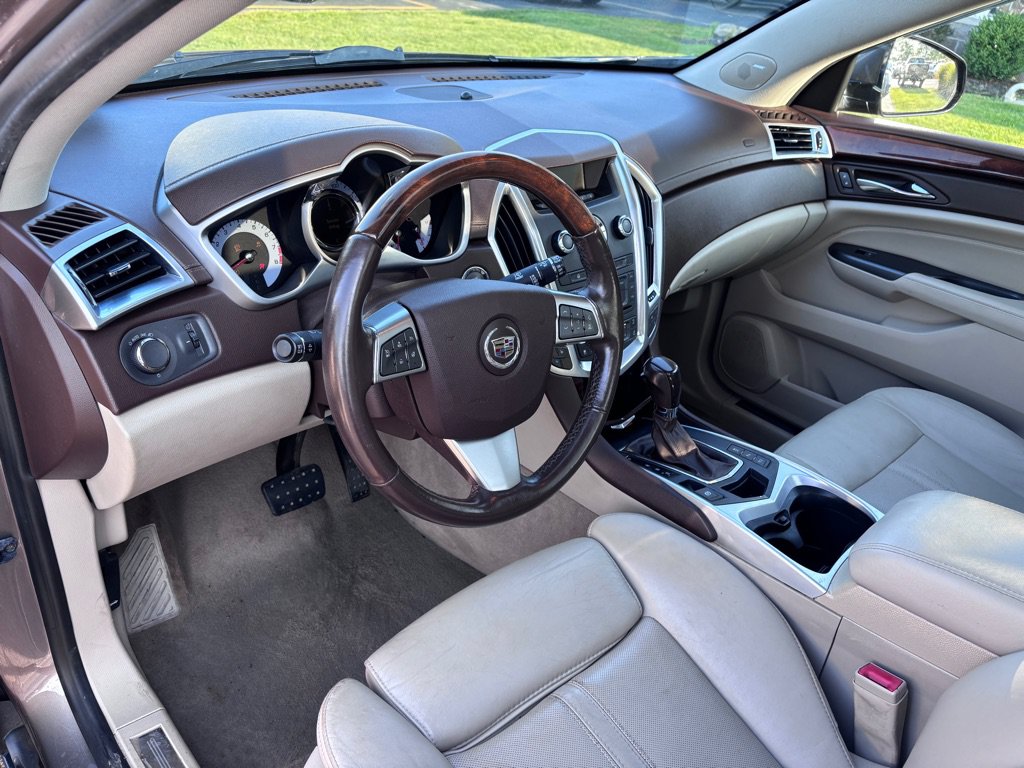 Used 2012 Cadillac SRX Luxury AWD/4WD image 13