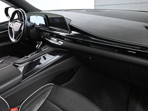 Used 2022 Cadillac Escalade Sport w/ Touring Package AWD/4WD image 26