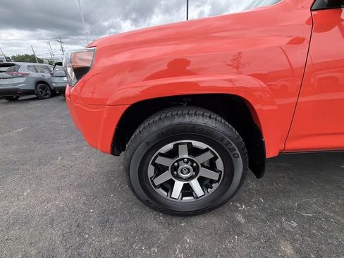 Used 2024 Toyota 4Runner TRD Off-Road Premium w/ Off Road Premium Plus Package AWD/4WD image 10