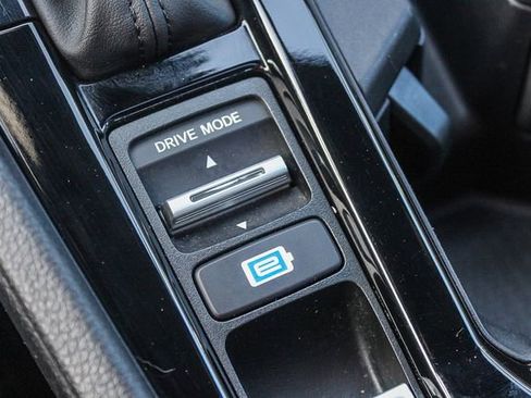 Used 2025 Honda Accord Sport image 34