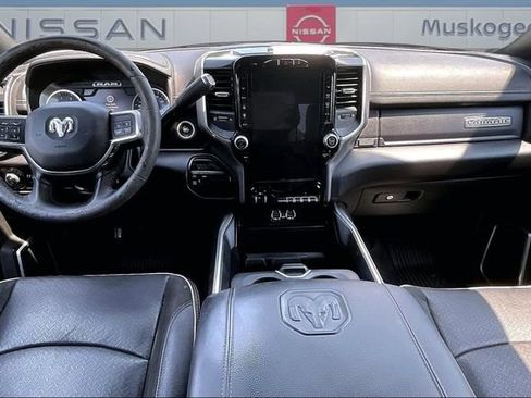 Used 2022 RAM 3500 Laramie AWD/4WD image 8