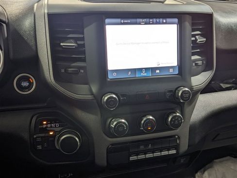 Used 2024 RAM 2500 Tradesman w/ Chrome Appearance Group AWD/4WD image 3