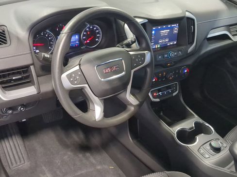 Used 2023 GMC Terrain SLE w/ Driver Convenience Package FWD image 10