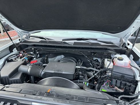 Used 2025 Chevrolet Silverado 3500 W/T w/ Snow Plow Prep/Camper Package image 18