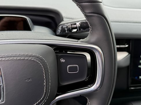 New 2026 Lincoln Navigator L Reserve AWD/4WD image 30