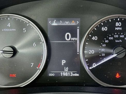 Used 2025 Lexus IS 350 F Sport RWD image 15
