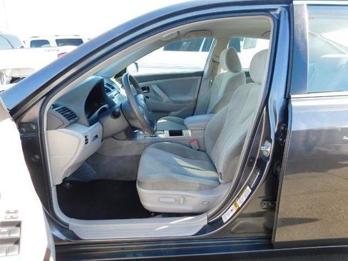 Used 2007 Toyota Camry CE image 10