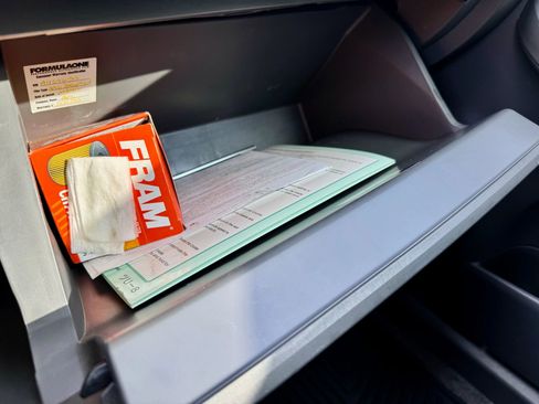 Used 2010 Toyota Prius Five image 27