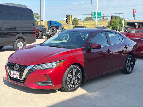 Used 2021 Nissan Sentra SV FWD image 4