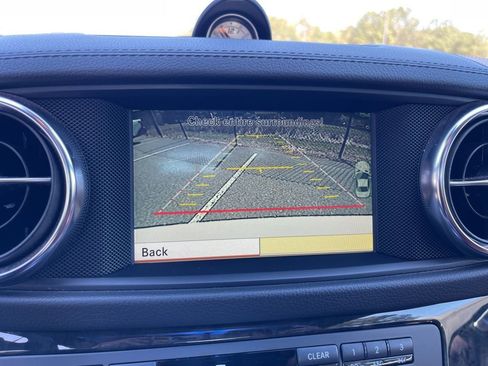 Used 2013 Mercedes-Benz SL 550 image 15