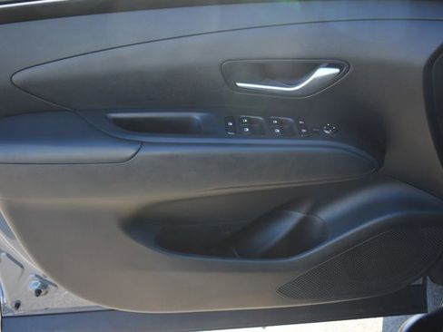 Used 2023 Hyundai Santa Cruz Night image 12