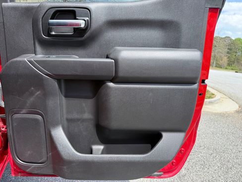 Used 2021 Chevrolet Silverado 1500 LT w/ Z71 Off-Road Package image 44