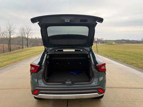 New 2026 Chevrolet Trax LT w/ Driver Confidence Package image 5