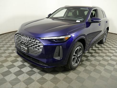 New 2025 Audi Q5 Premium image 7