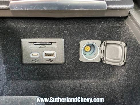 Used 2023 Cadillac XT4 Sport w/ Sun And Sound Package AWD/4WD image 40