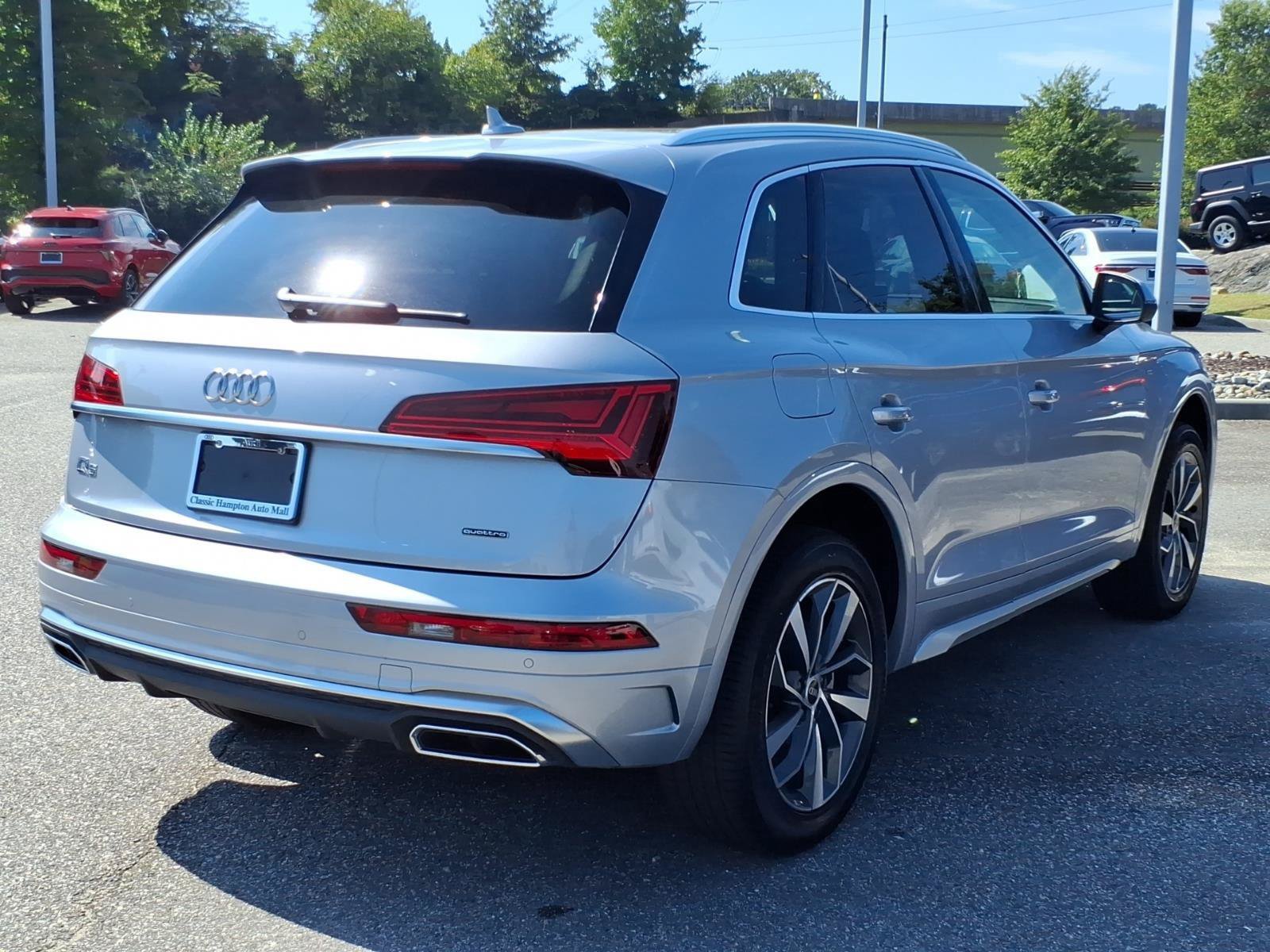 Used 2023 Audi Q5 2.0T Premium Plus w/ Premium Plus Package AWD/4WD image 8