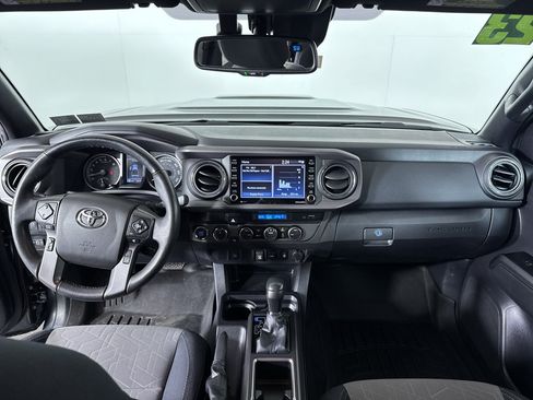 Used 2023 Toyota Tacoma TRD Sport AWD/4WD image 3