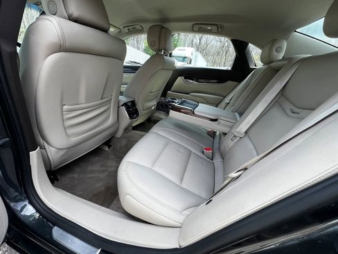 Used 2014 Cadillac XTS Luxury AWD/4WD image 10