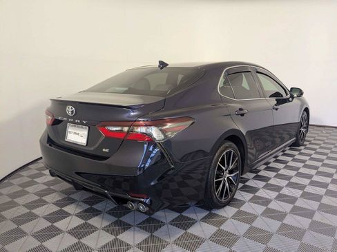 Certified 2022 Toyota Camry SE w/ Convenience Package FWD image 6