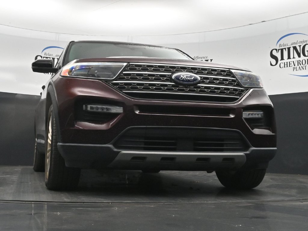 Used 2022 Ford Explorer King Ranch w/ Premium Technology Package RWD image 27